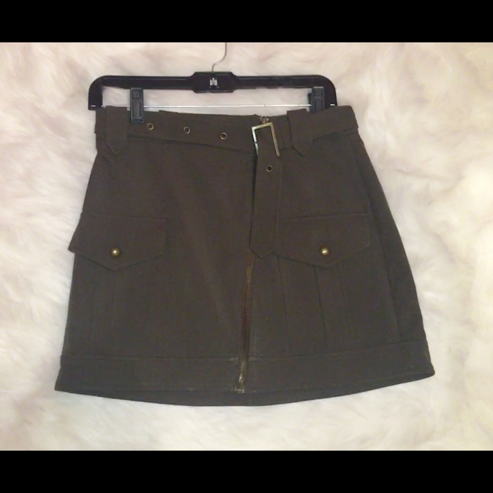 SOLD Forever 21 miniskirt size S